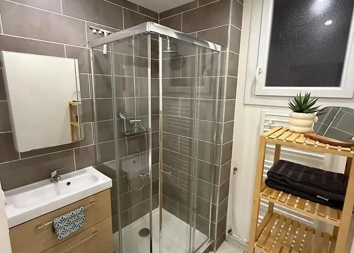 T4 Avec Parking Privee Et Balcon !